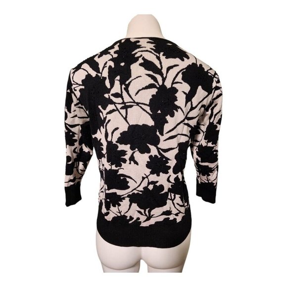 Oscar De La Renta White & Black Floral Silk Blend Beaded Sweater Petite Medium - Picture 2 of 14